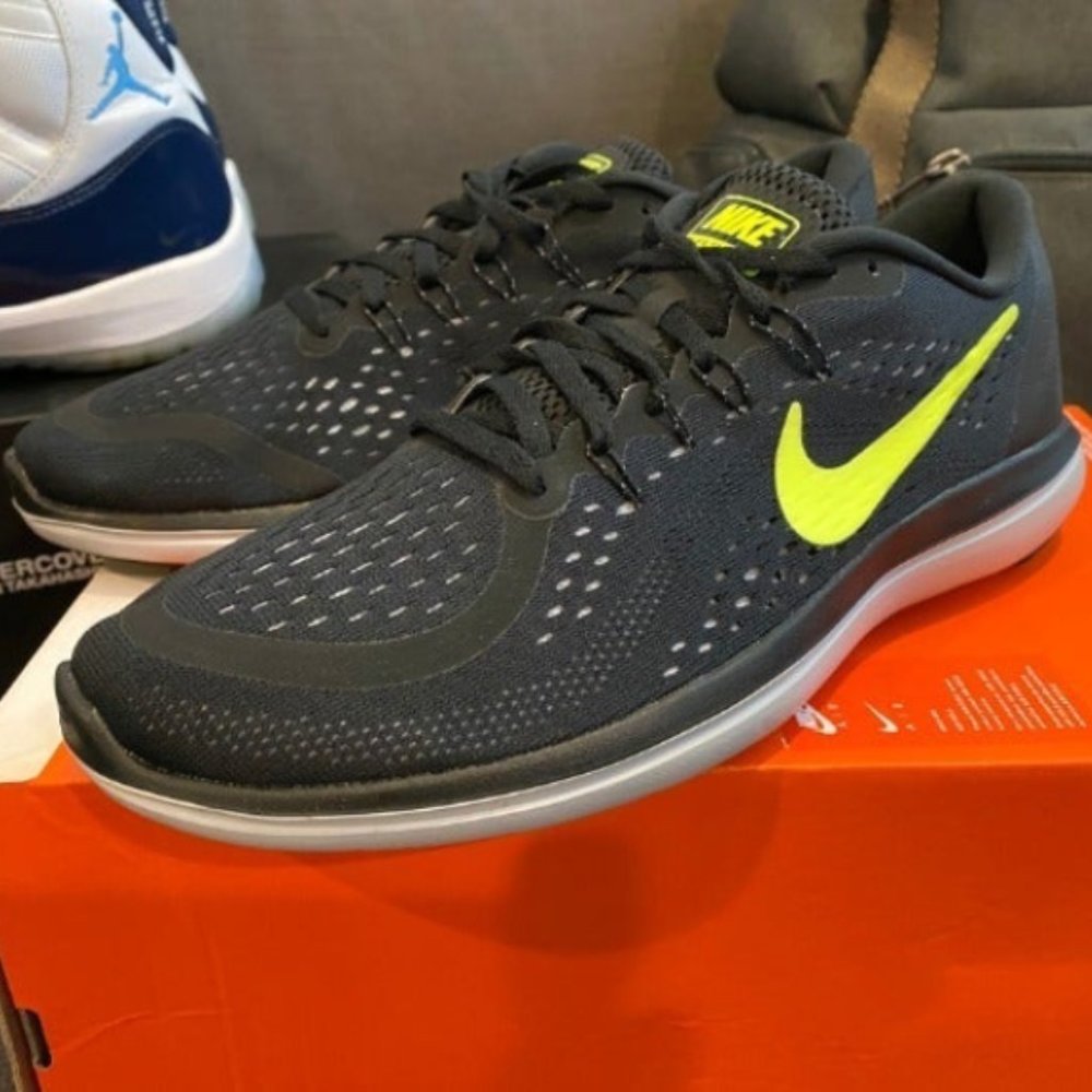 BRAND NEW NIKE FLEX 2017 | BLACK/LIGHTNING Mens 10